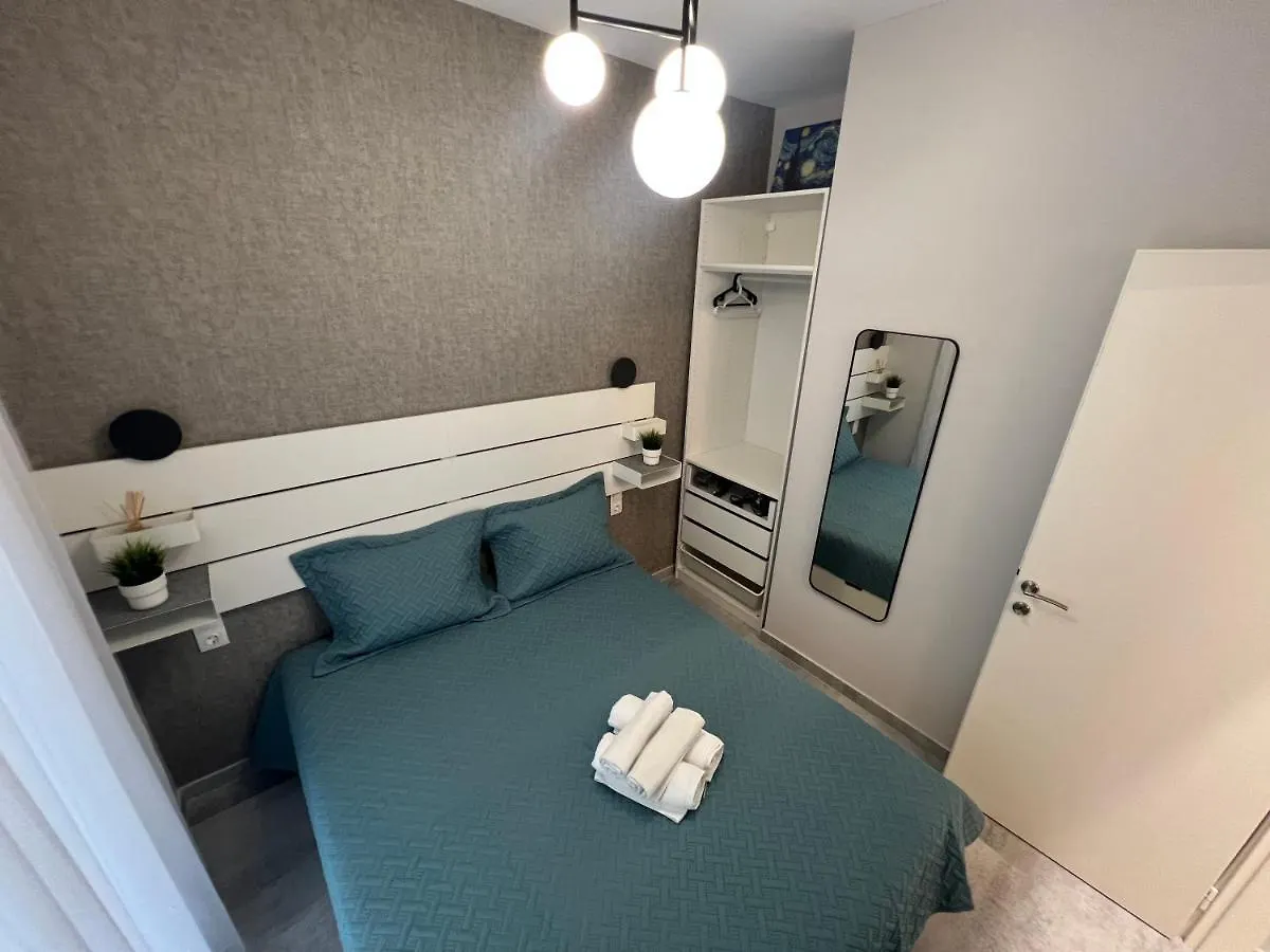 Apartment Chic Urban Escape By Thesbnb Thessaloniki